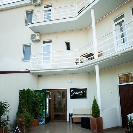 Shellman Apart Hotel Odessa Extérieur photo