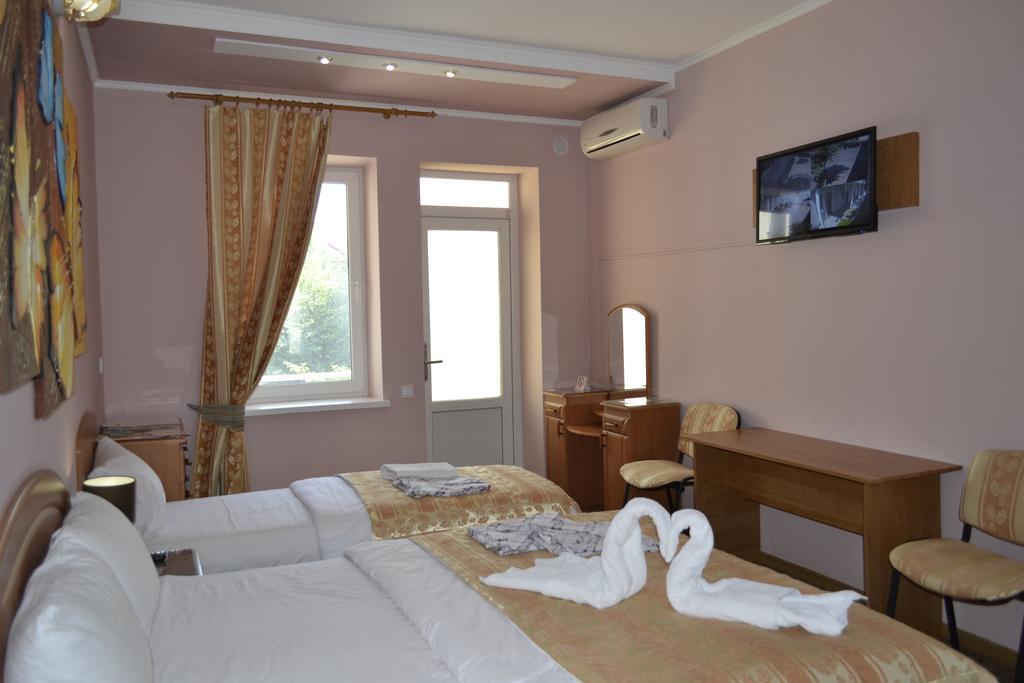Shellman Apart Hotel Odessa Extérieur photo